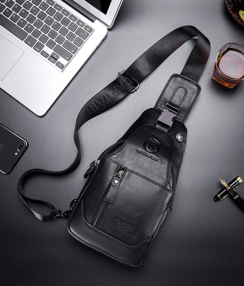 Mochila cruzada de cuero XB-095-BK- Negro