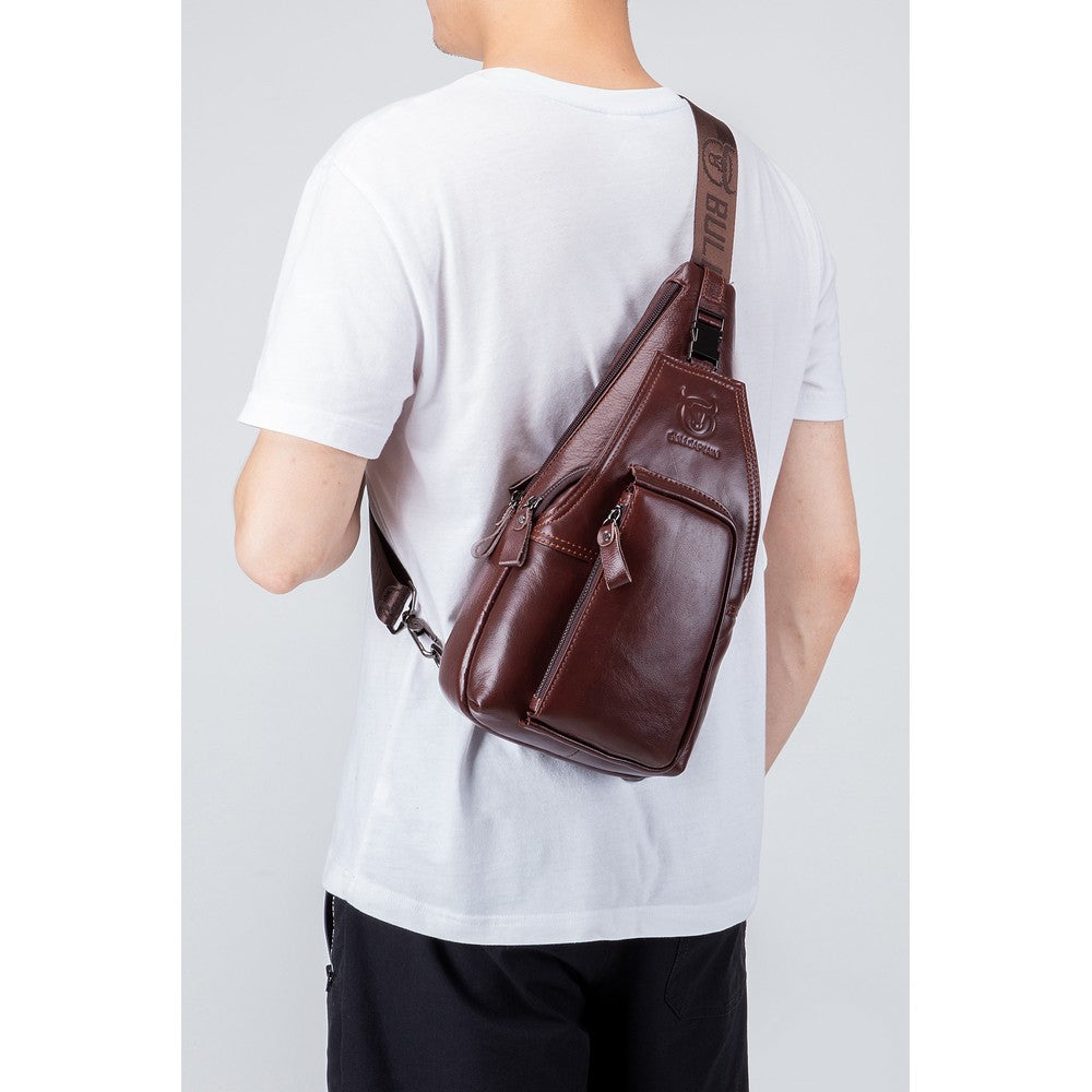Mochila cruzada de cuero