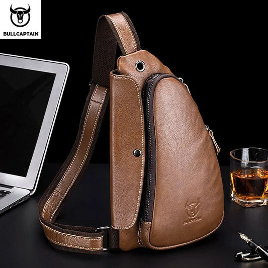 Mochila cruzada de cuero brilloso - Marrón